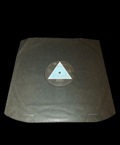 Pic 1 Pink Floyd SOLID BLUE TRIANGLE 1st UK press A2/B2 Dark Side Of The Moon EX+NrMin