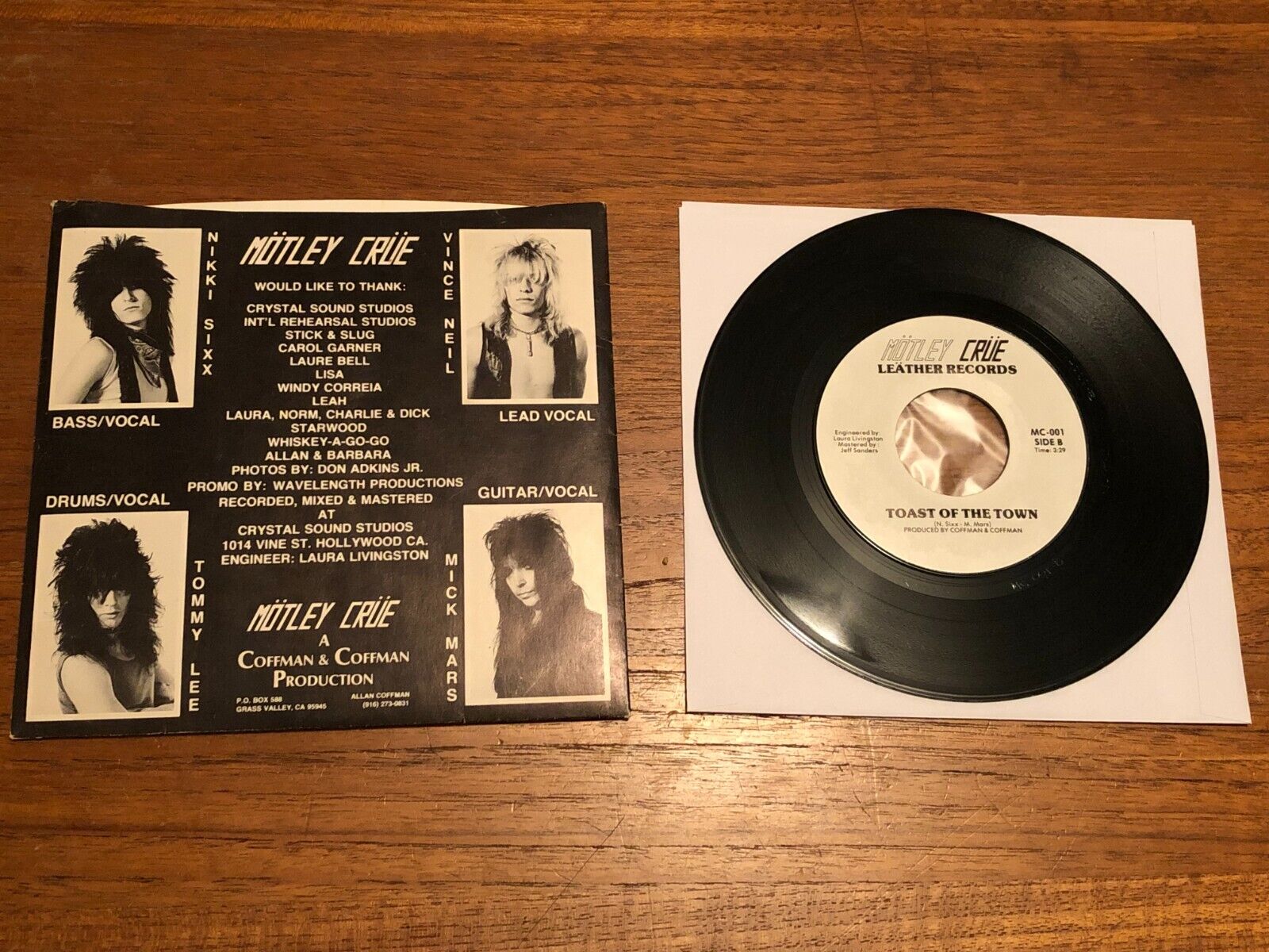Pic 1 Motley Crue ORIGINAL 7" Stick To Your Guns Leathur Records 1981 ONLY 1,000 MADE