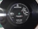 THE BEATLES ELEANOR RIGBY *SOLID CENTRE* ORIG 